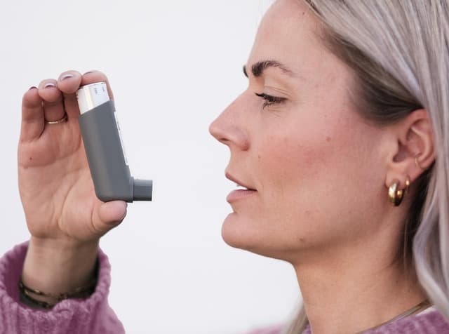 Respiratory diagnostic services – spirometry & PFT at Hi-Tech Medical Lab, Swabi